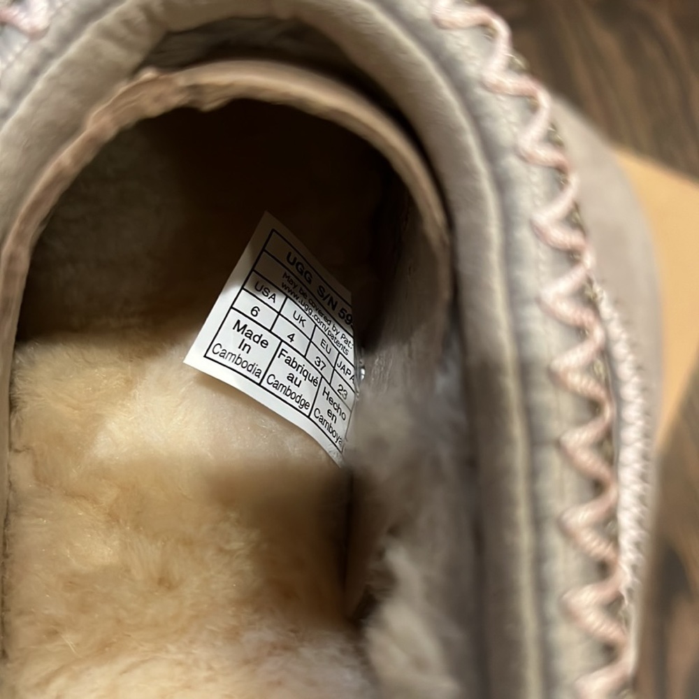 UGG Womens Tasman Goat Light grey 5955-GOA - Picture 8 of 10